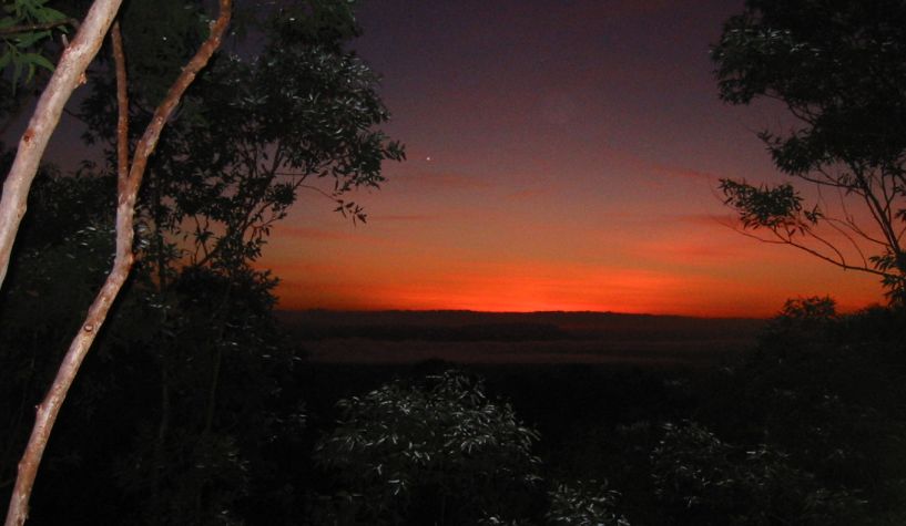 sunrise at Mirrai Lookout