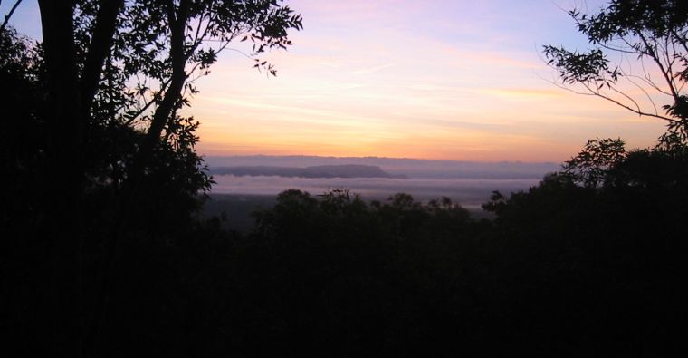 sunrise at Mirrai Lookout