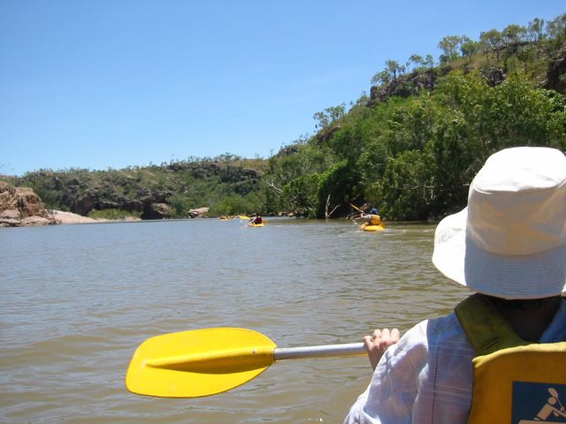 paddling the gorge